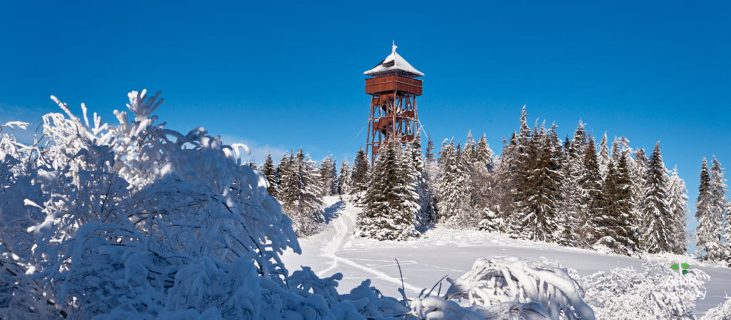 Nowy Projekt - 4 wieże widokowe gminy Ochotnica - Magurki i zachód słońca na Gorcu